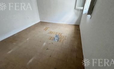 Alquiler de Casa 4 ambientes con espacio guardacoche en Sarandi