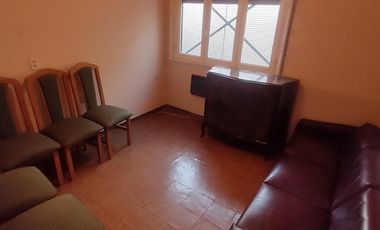 CASA DE 3 AMBIENTES VENTA EN 1 de Mayo 1310 (REMEDIOS DE ESCALADA)