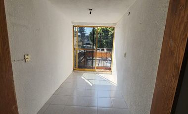 RENTA en Colinas del Lago