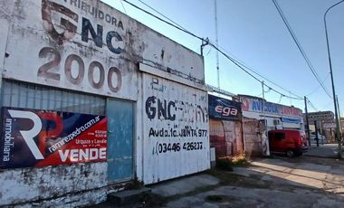 Galpón sobre importante avenida