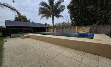 Casa en  Calle Del Amanecer al 1500