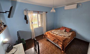 Casa en  Calle Del Amanecer al 1500