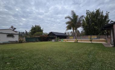 Casa en  Calle Del Amanecer al 1500