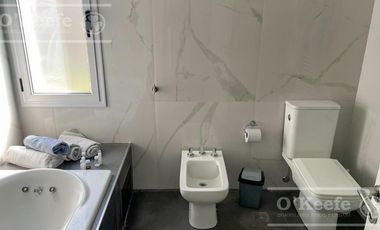 Casa 1 planta en alquiler anual en Villalobos, Pueblos del Plata, Hudson, Berazategui