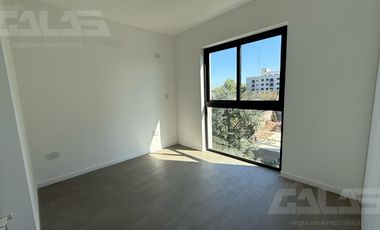 Departamento 2 ambientes - Toilette - Pileta - Terraza - Ituzaingo norte