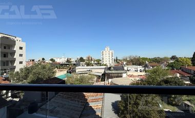 Departamento 2 ambientes - Toilette - Pileta - Terraza - Ituzaingo norte