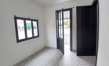 Casa en alquiler en La Plata - Dacal Bienes Raíces