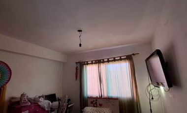 En Venta, Casa de 2 Dormitorios con Pileta,  B° Aitue, Senillosa