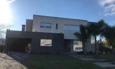 GRAN Oportunidad  Casa Retasada  - Fincas de Iraola II