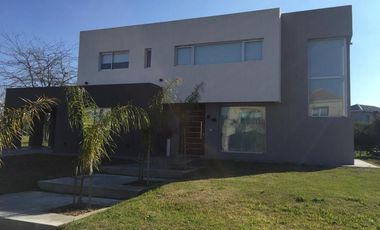 GRAN Oportunidad  Casa Retasada  - Fincas de Iraola II