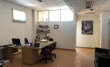 Depósito - Villa Adelina