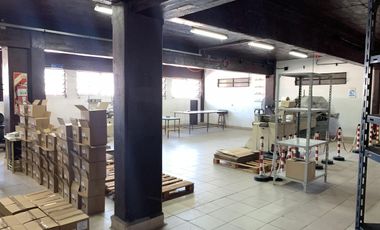 Depósito - Villa Adelina