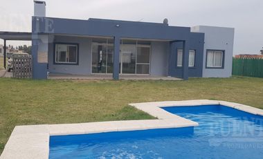 Casa en Venta en Lagos de Canning