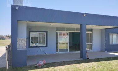 Casa en Venta en Lagos de Canning