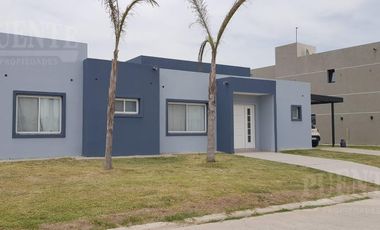 Casa en Venta en Lagos de Canning