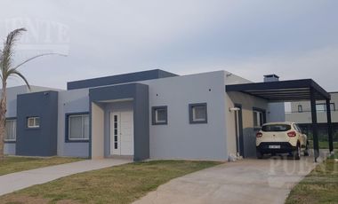 Casa en Venta en Lagos de Canning