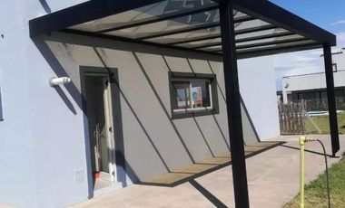 Casa en Venta en Lagos de Canning