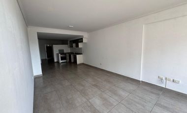 a estrenar - super amplio  - dividido - 52m2 - balcón - aire acondicionado - paclard -  amenities