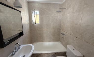 Venta Casa santa Fe - Centro interno - 3 dormitorios