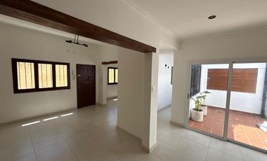 Venta Casa santa Fe - Centro interno - 3 dormitorios