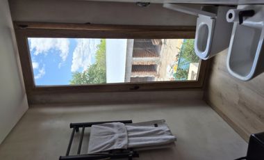 TEMPORADA ENERO 2026. Casa racionalista! 3 dormitorios en suite . Fogonero. 3 sectores picinas.