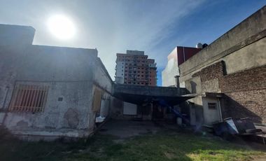 Terrenos en esquina de Caseros - VENTA - LOTE