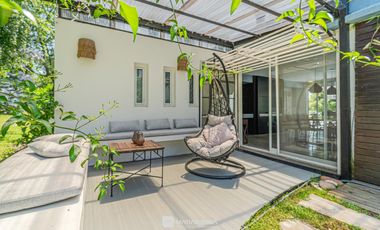 Casa en Sierra De Los Padres - Piscina - Moderna