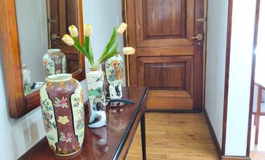 Casa sobre Avenida Parque