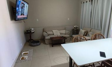 Casa sobre Avenida Parque