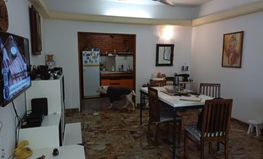 Son 2 departamentos en la localidad de Sarandi partido de Avellaneda