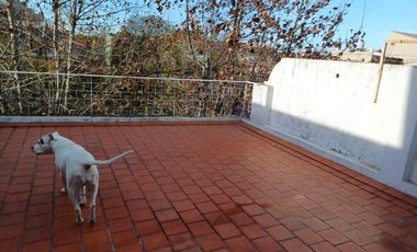 Son 2 departamentos en la localidad de Sarandi partido de Avellaneda