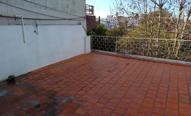 Son 2 departamentos en la localidad de Sarandi partido de Avellaneda