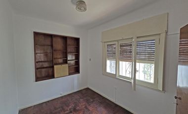 VENTA CASA MULTIFAMILIAR EN CARAPACHAY