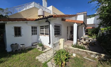 VENTA CASA MULTIFAMILIAR EN CARAPACHAY