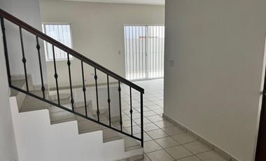 CASA EN RENTA SUR DEL PASEO