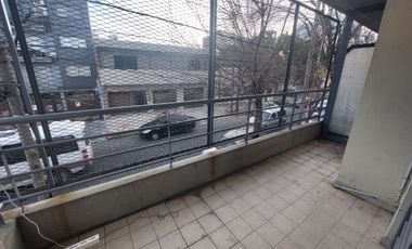 Amplio 3 ambientes con cochera