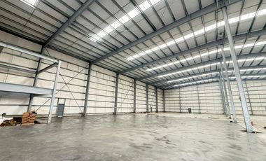 Alquiler A ESTRENAR Deposito de 2900 mts cub Polo Spegazzini sobre calle Principal