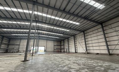 Alquiler A ESTRENAR Deposito de 2900 mts cub Polo Spegazzini sobre calle Principal