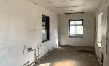 Establecimiento  en Las Palmas de 662 m2 cub s/ 6125 m2 de Terreno.