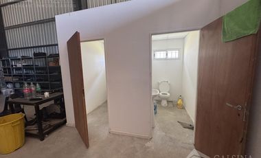 Galpón en  alquiler - Polo 52 - 3  galpones disponibles