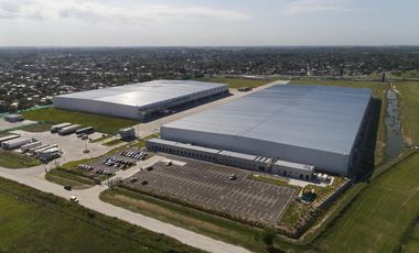 Depósito Logístico a estrenar en Esteban Echeverría