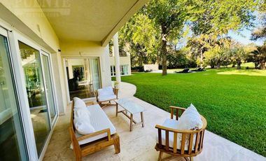 Saint Thomas Este en Doble Lote a metros del Ingreso!!!