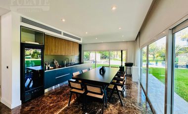 Saint Thomas Este en Doble Lote a metros del Ingreso!!!