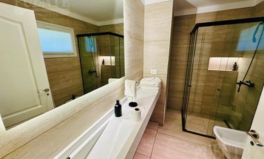 Saint Thomas Este en Doble Lote a metros del Ingreso!!!