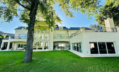 Saint Thomas Este en Doble Lote a metros del Ingreso!!!