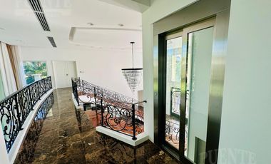 Saint Thomas Este en Doble Lote a metros del Ingreso!!!