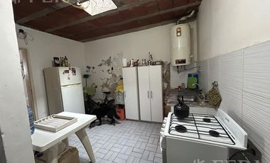 Venta de Casa 3 ambientes con Parrilla en Platanos