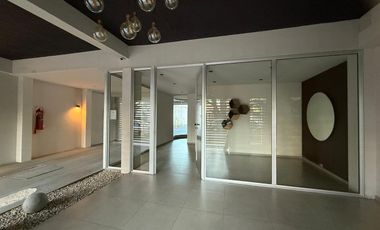 Venta Departamento 2 ambientes Muñiz. Excelente calidad, con vestidor y cocina integrada. Luminoso