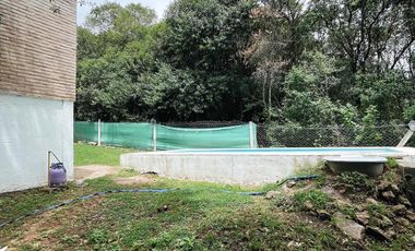 Casa en  VENTA en SALSIPUEDES APTO CRÉDITO - 2 Dormitorios - Pileta, Quincho