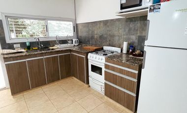 Casa en  VENTA en SALSIPUEDES APTO CRÉDITO - 2 Dormitorios - Pileta, Quincho